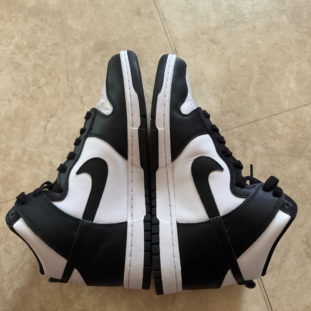 Nike Dunk High White/Black